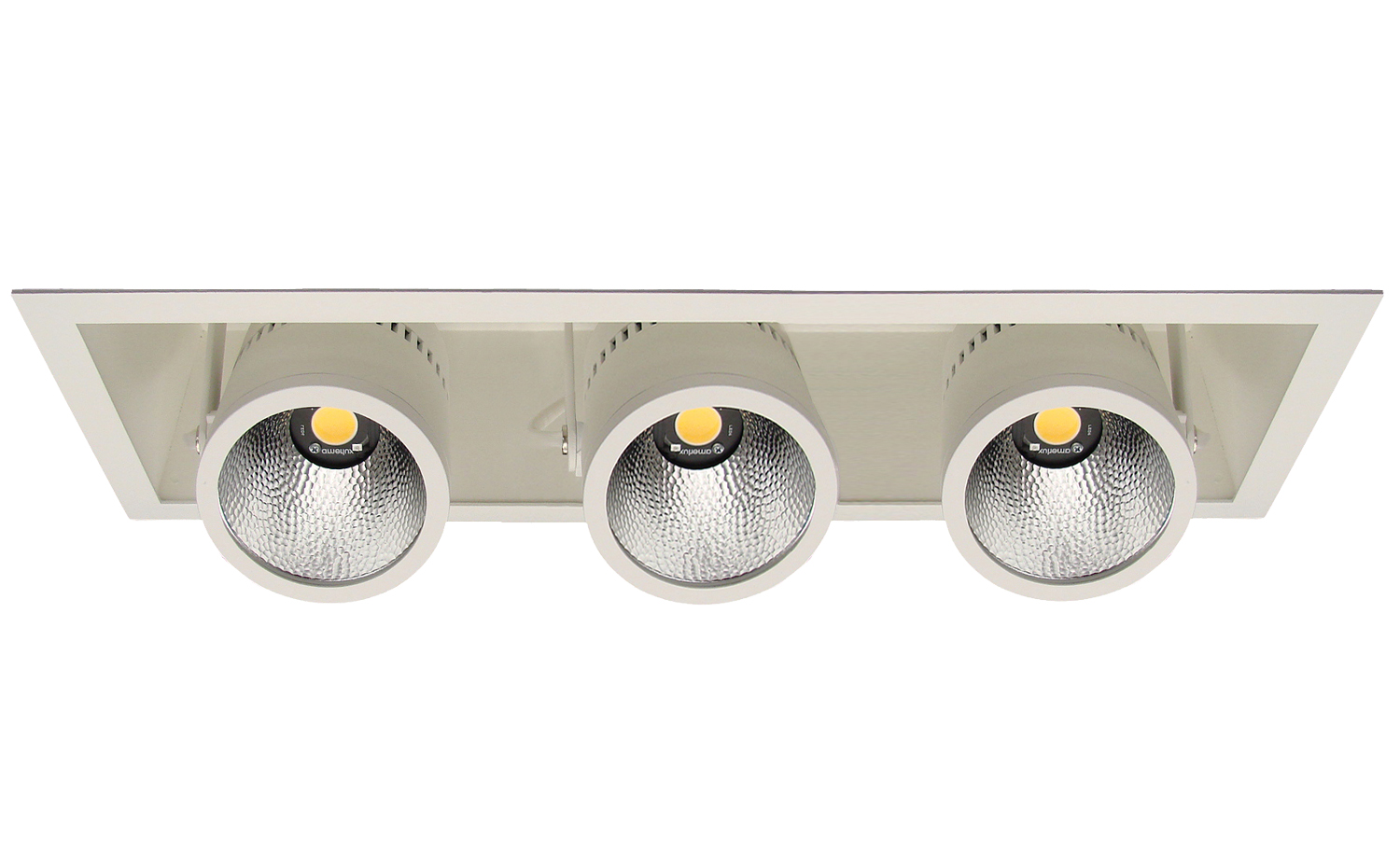 Semi-Recessed – 3 Light 